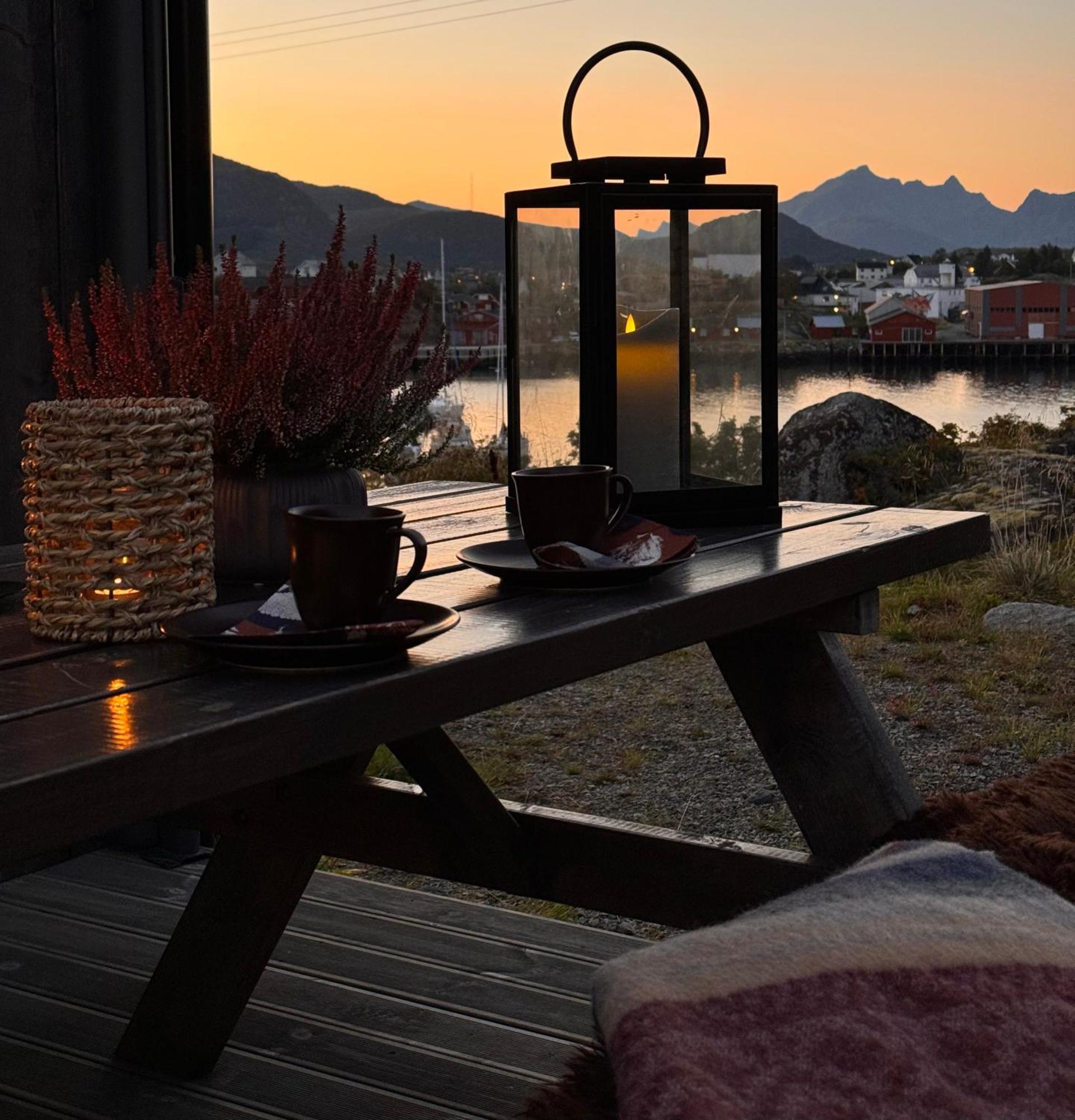 Superior Cabin Ballstad Lofoten Exterior photo